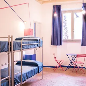 Ostello Orsa Maggiore For Women Only, Roma